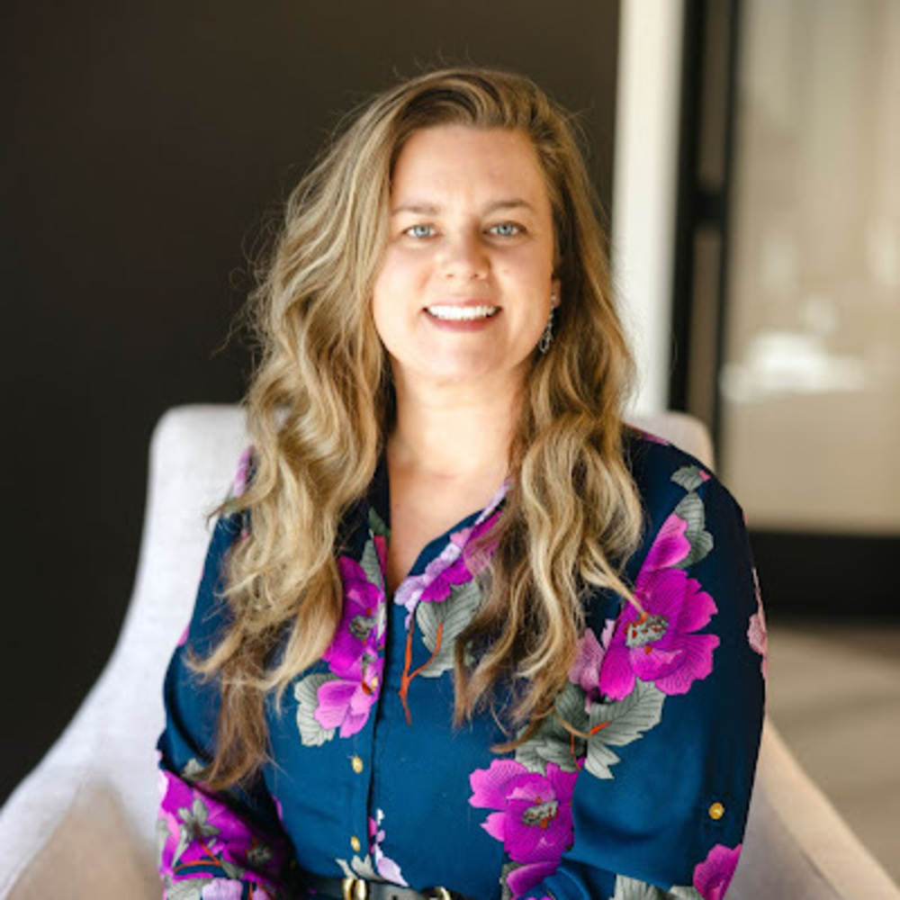 Meet your Posher, April desiree